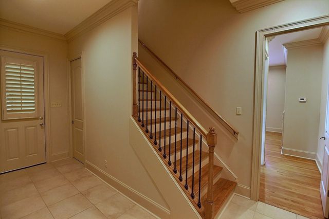 580 HICKORY LAKE RD, Eads, TN 38028