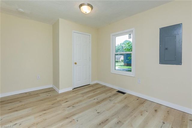 304 Phillips Street, Thomasville, NC 27360