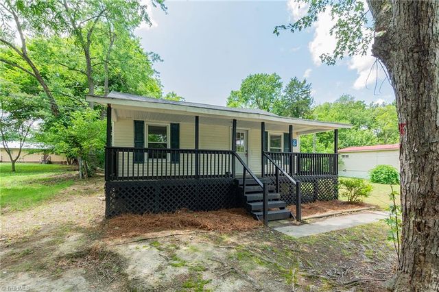 304 Phillips Street, Thomasville, NC 27360