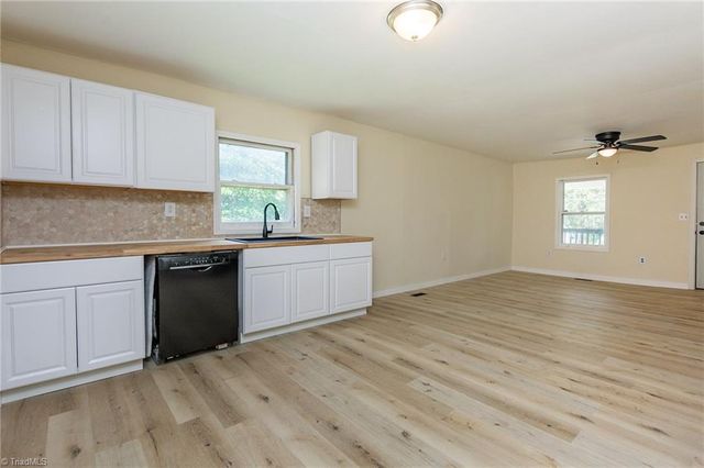 304 Phillips Street, Thomasville, NC 27360