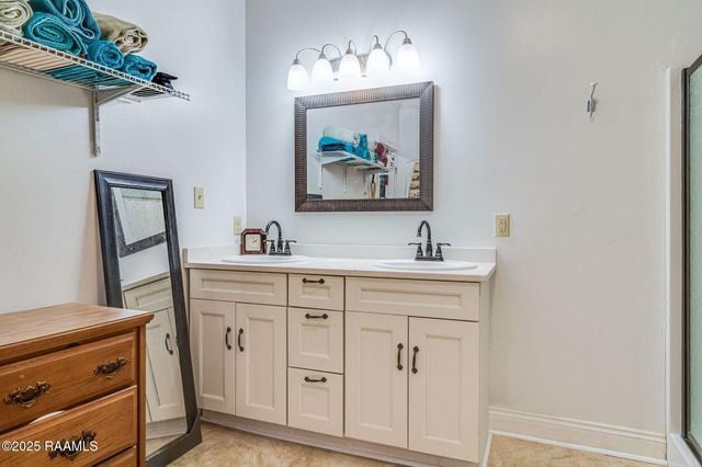 1834 E Bridge Street, Breaux Bridge, LA 70517