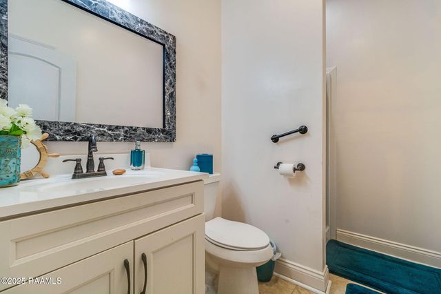 1834 E Bridge Street, Breaux Bridge, LA 70517