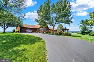 695 FREYSVILLE RD, Hellam, PA 17406