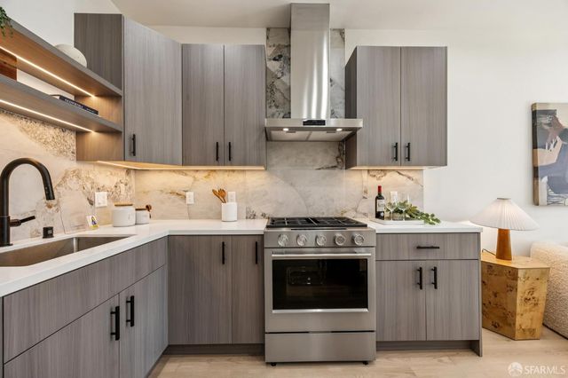 736 Lisbon Street, San Francisco, CA 94112
