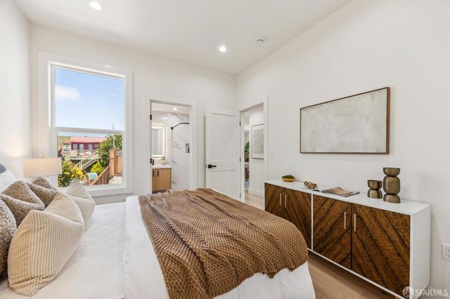 736 Lisbon Street, San Francisco, CA 94112