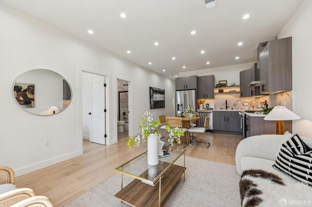 736 Lisbon Street, San Francisco, CA 94112