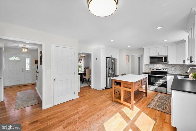 2441 FRUITVILLE PIKE, Lancaster, PA 17601