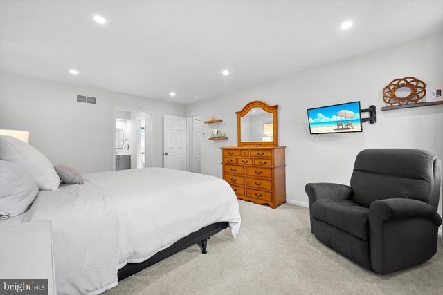 2441 FRUITVILLE PIKE, Lancaster, PA 17601