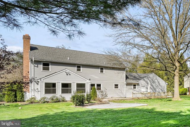 2441 FRUITVILLE PIKE, Lancaster, PA 17601