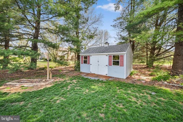 2441 FRUITVILLE PIKE, Lancaster, PA 17601