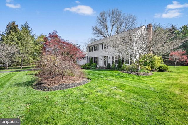 2441 FRUITVILLE PIKE, Lancaster, PA 17601