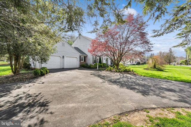 2441 FRUITVILLE PIKE, Lancaster, PA 17601