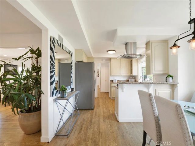19143 Marilla, Northridge, CA 91324