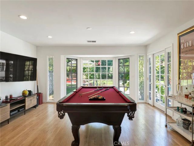 19143 Marilla, Northridge, CA 91324