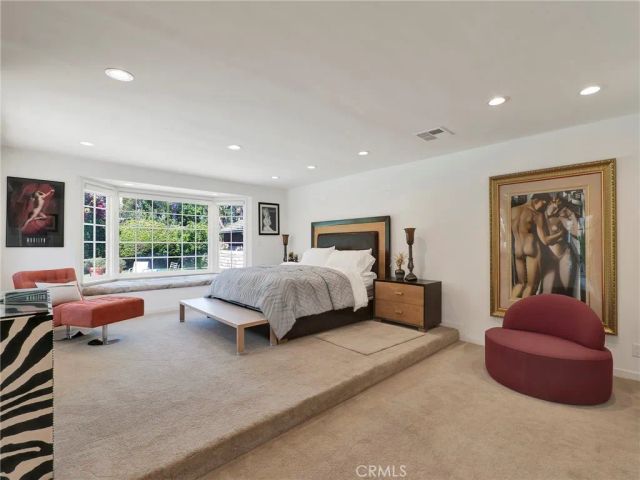 19143 Marilla, Northridge, CA 91324