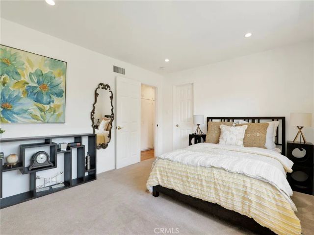 19143 Marilla, Northridge, CA 91324