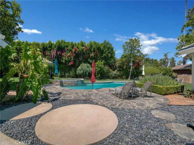 19143 Marilla, Northridge, CA 91324