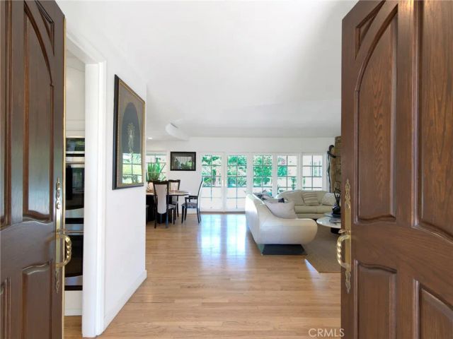 19143 Marilla, Northridge, CA 91324