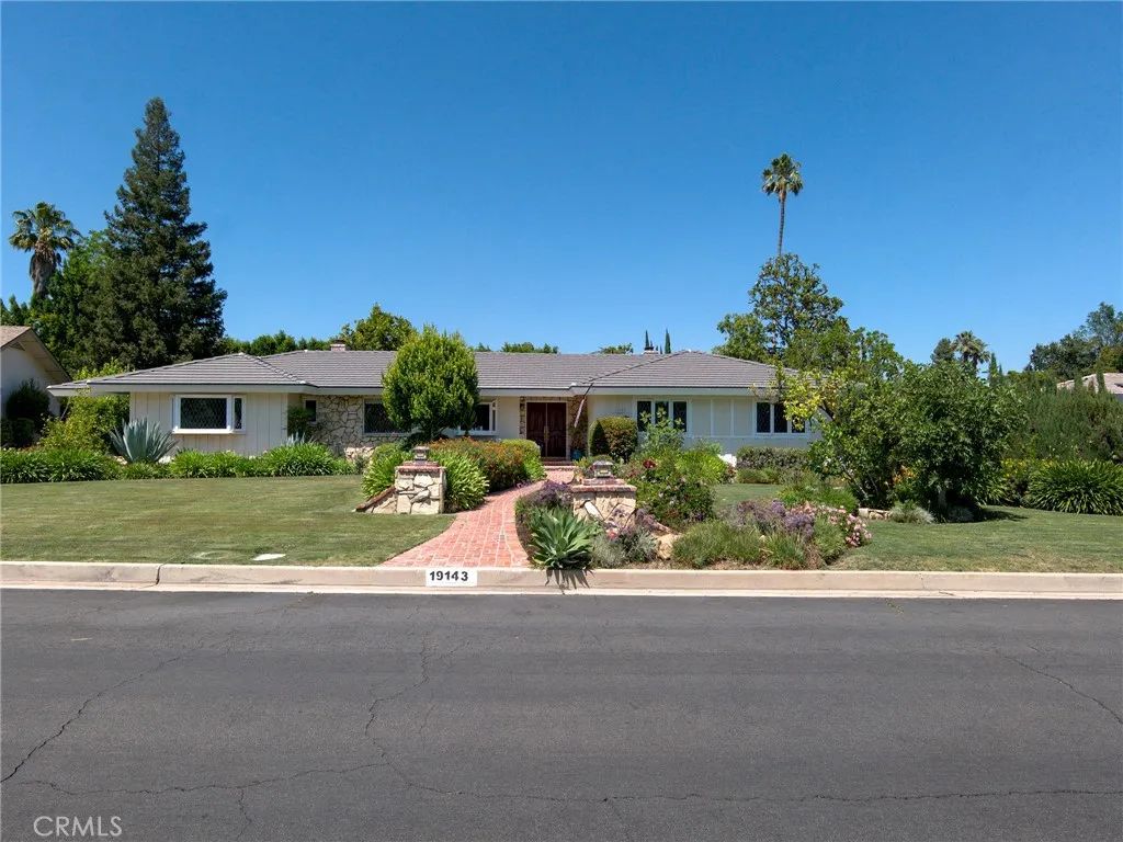 19143 Marilla, Northridge, CA 91324