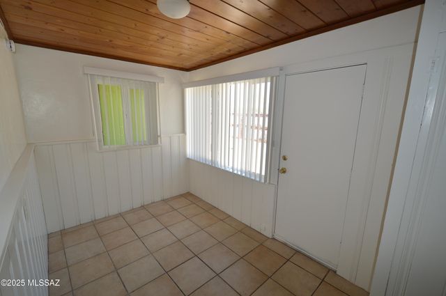 2119 N Catalina Avenue, Tucson, AZ 85712