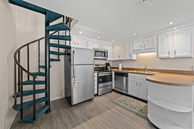 1210 Benna Dr Apt B, Myrtle Beach, SC 29577