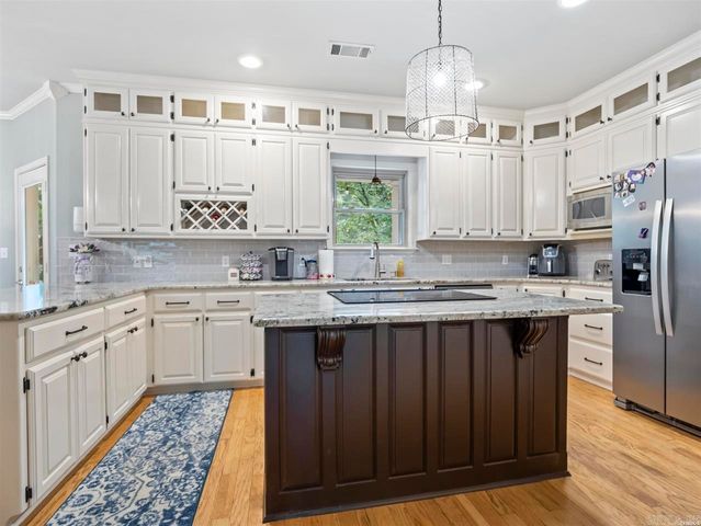 217 Wildflower Court, Hot Springs, AR 71909