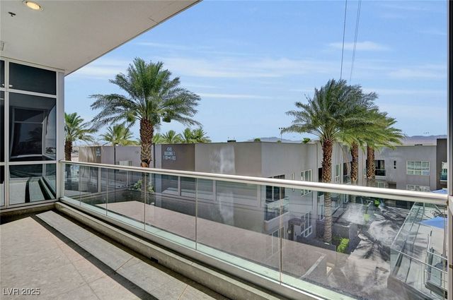 4525 Dean Martin Drive 306, Las Vegas, NV 89103