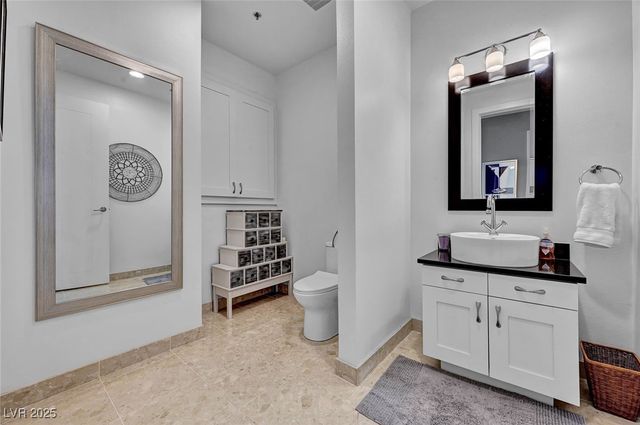 4525 Dean Martin Drive 306, Las Vegas, NV 89103