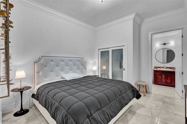 4525 Dean Martin Drive 306, Las Vegas, NV 89103