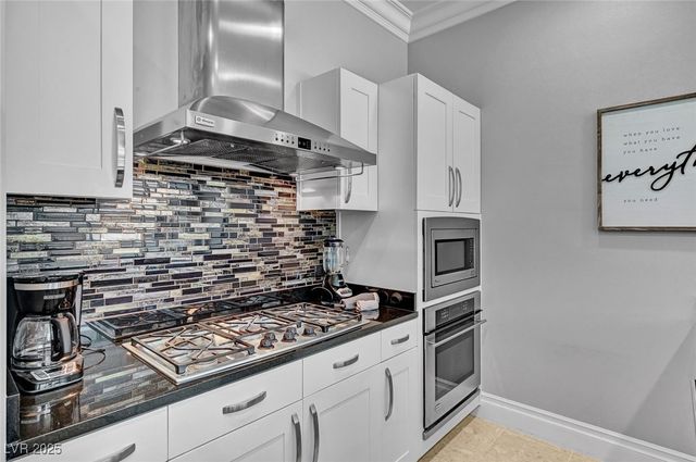 4525 Dean Martin Drive 306, Las Vegas, NV 89103