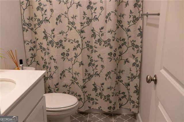 112 Winsome Way, Woodstock, GA 30188