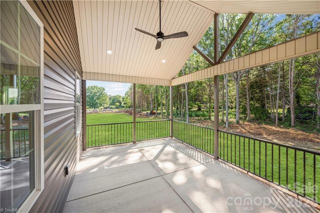 109 Frost Road, Advance, NC 27006