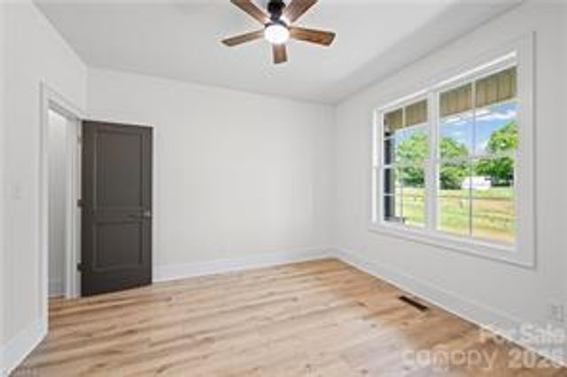 109 Frost Road, Advance, NC 27006