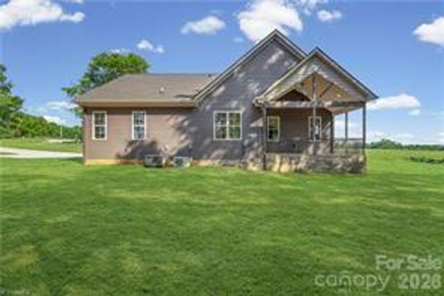 109 Frost Road, Advance, NC 27006