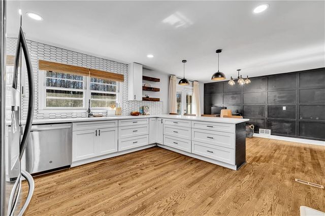 715 Woodvalley SW Road, Mableton, GA 30126