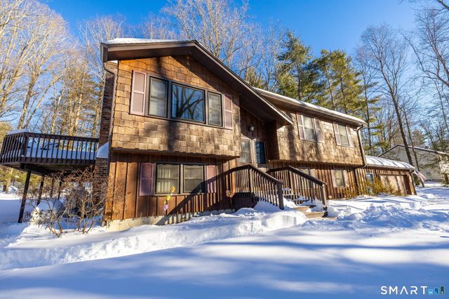 46 Lakeshore Drive, New Hartford, CT 06057