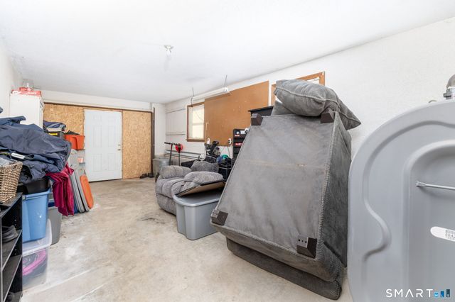 46 Lakeshore Drive, New Hartford, CT 06057