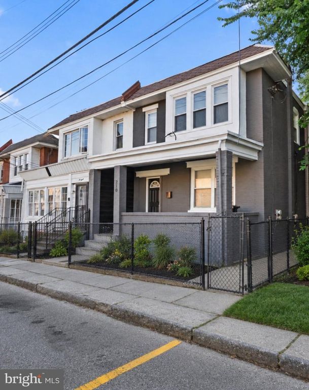 210 S 7TH ST, Darby, PA 19023