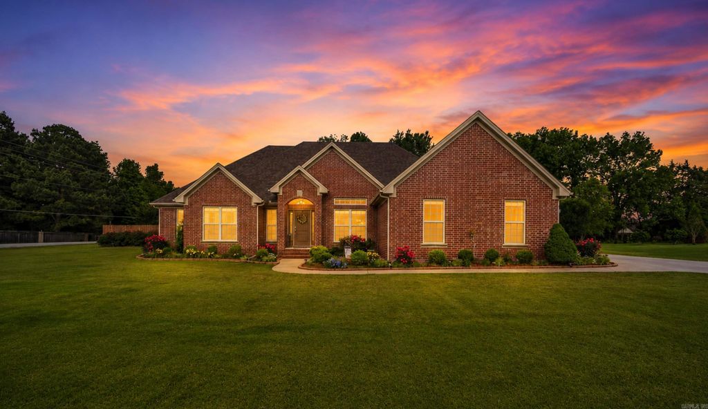 101 Cornerstone Lane, Searcy, AR 72143