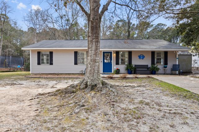 118 Barbara Circle, Ocean Springs, MS 39564