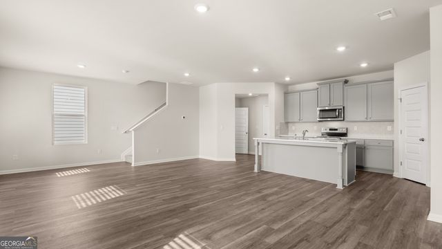 912 Stow Lane, Monroe, GA 30655