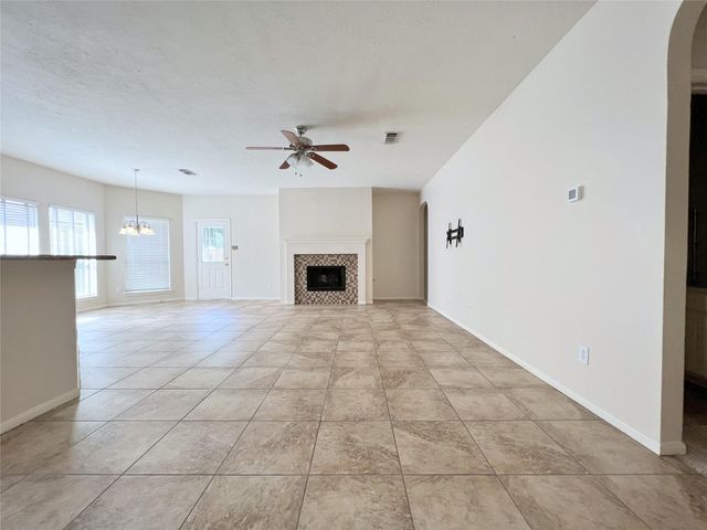 4723 Silverlake Drive, Sugar Land, TX 77479