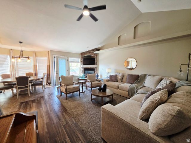 9073 N CLUBHOUSE LN, Eagle Mountain, UT 84005
