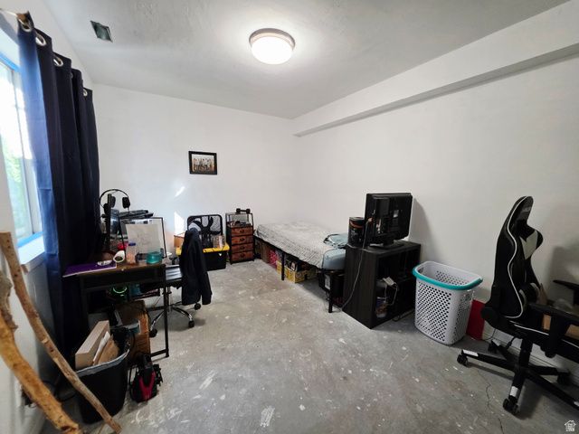 9073 N CLUBHOUSE LN, Eagle Mountain, UT 84005