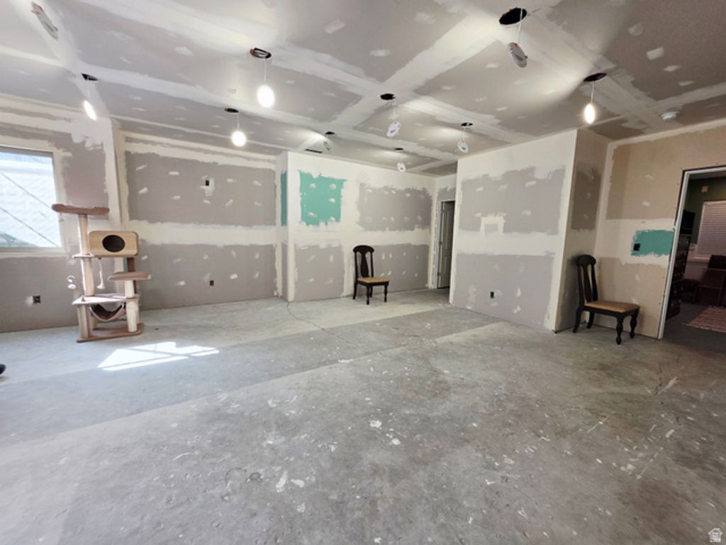 Image 23 of property listing at 9073 N CLUBHOUSE LN, Eagle Mountain, UT 84005