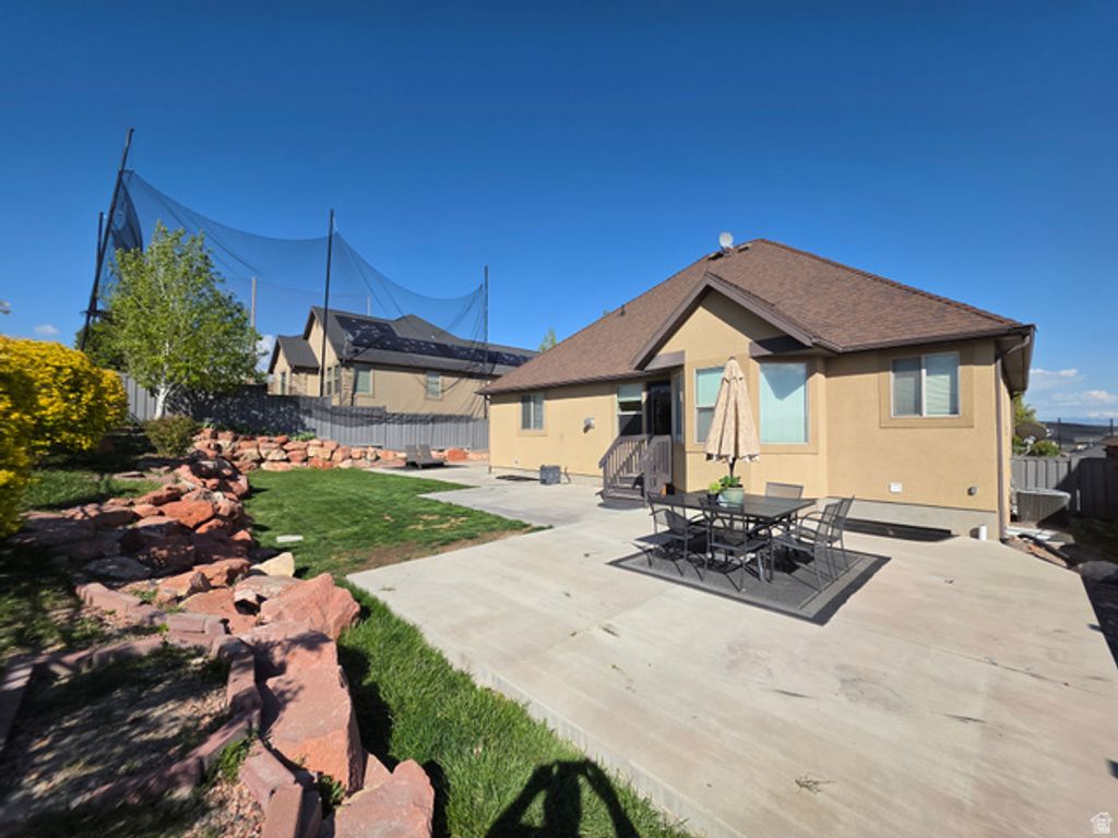 Image 29 of property listing at 9073 N CLUBHOUSE LN, Eagle Mountain, UT 84005