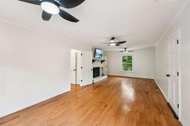 524 Golfview Dr, Peachtree City, GA 30269