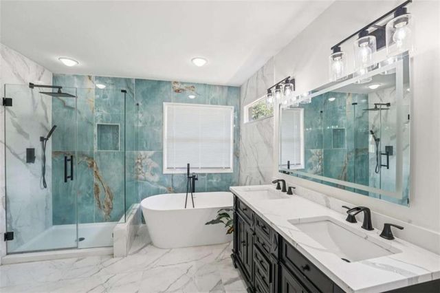524 Golfview Dr, Peachtree City, GA 30269