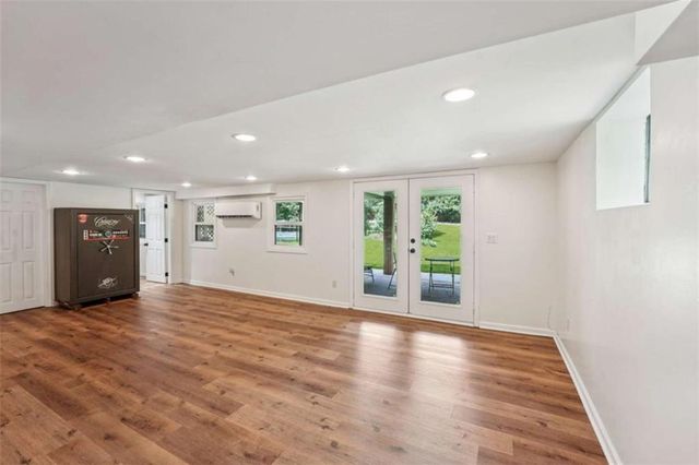 524 Golfview Dr, Peachtree City, GA 30269