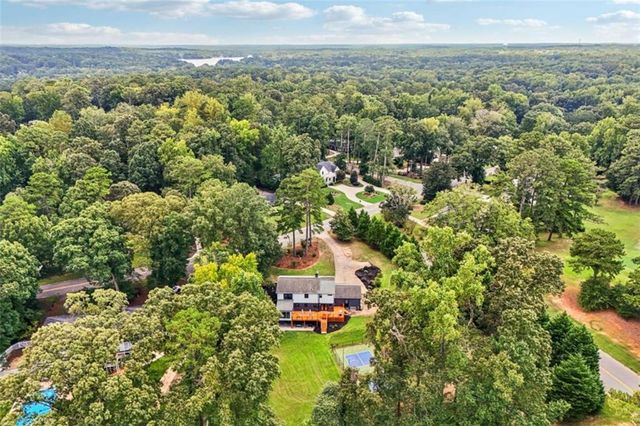 524 Golfview Dr, Peachtree City, GA 30269